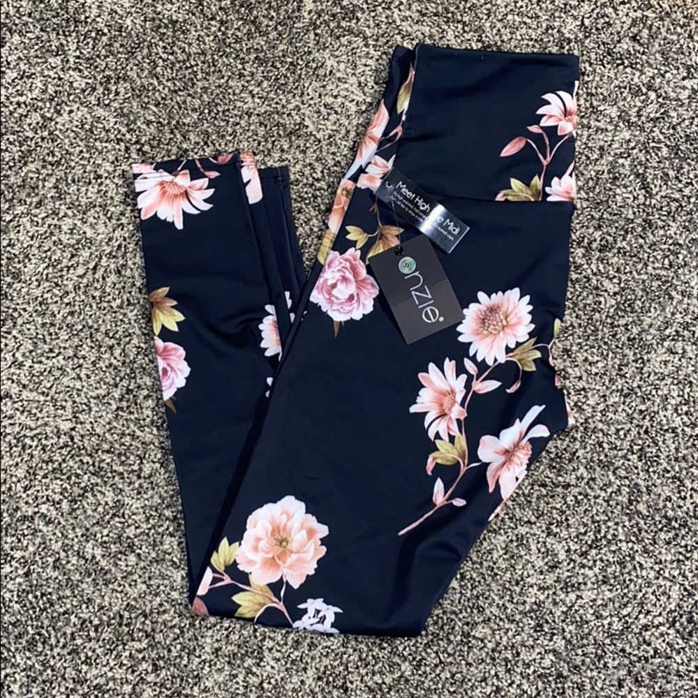 NEW Onzie high rise midi leggings XS